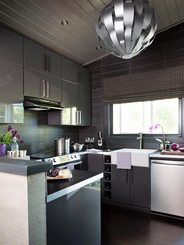 Original-brian-patrick-flynn-grey-kitchen-remodel_s3x4.jpg.rend.hgtvcom.616.822